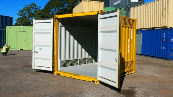 Dangerous Goods Containers - Image 11